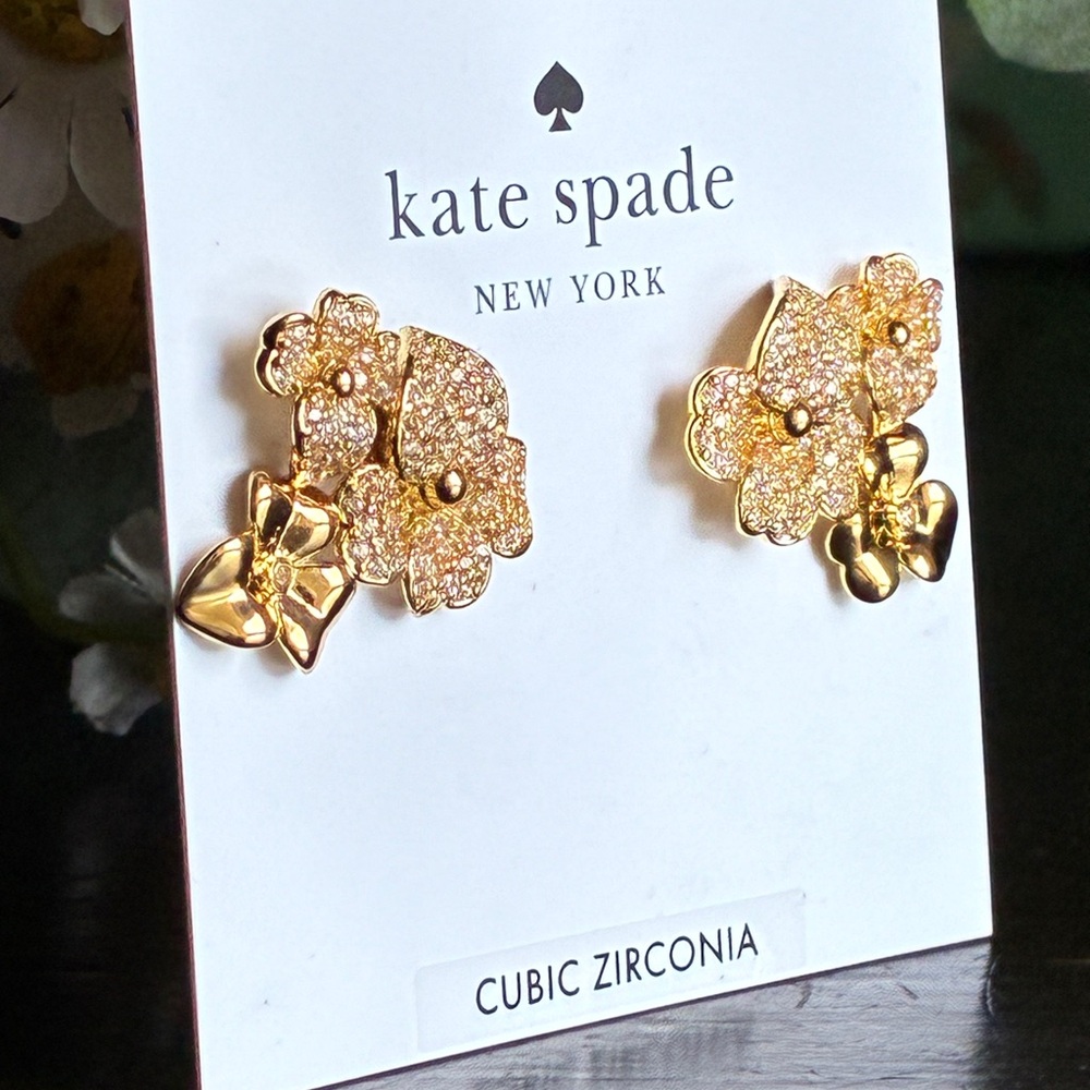kate spade gold-tone floral cluster stud earrings - Picture 6 of 11